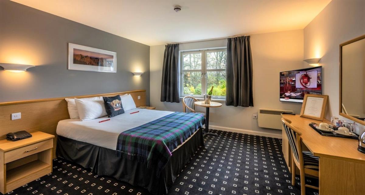 Pinehurst Lodge Hotel -Dyce, Aberdeen Esterno foto