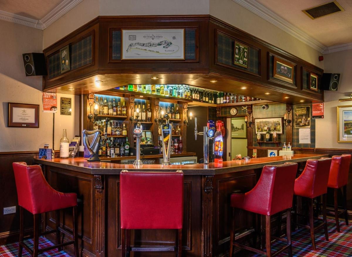 Pinehurst Lodge Hotel -Dyce, Aberdeen Esterno foto